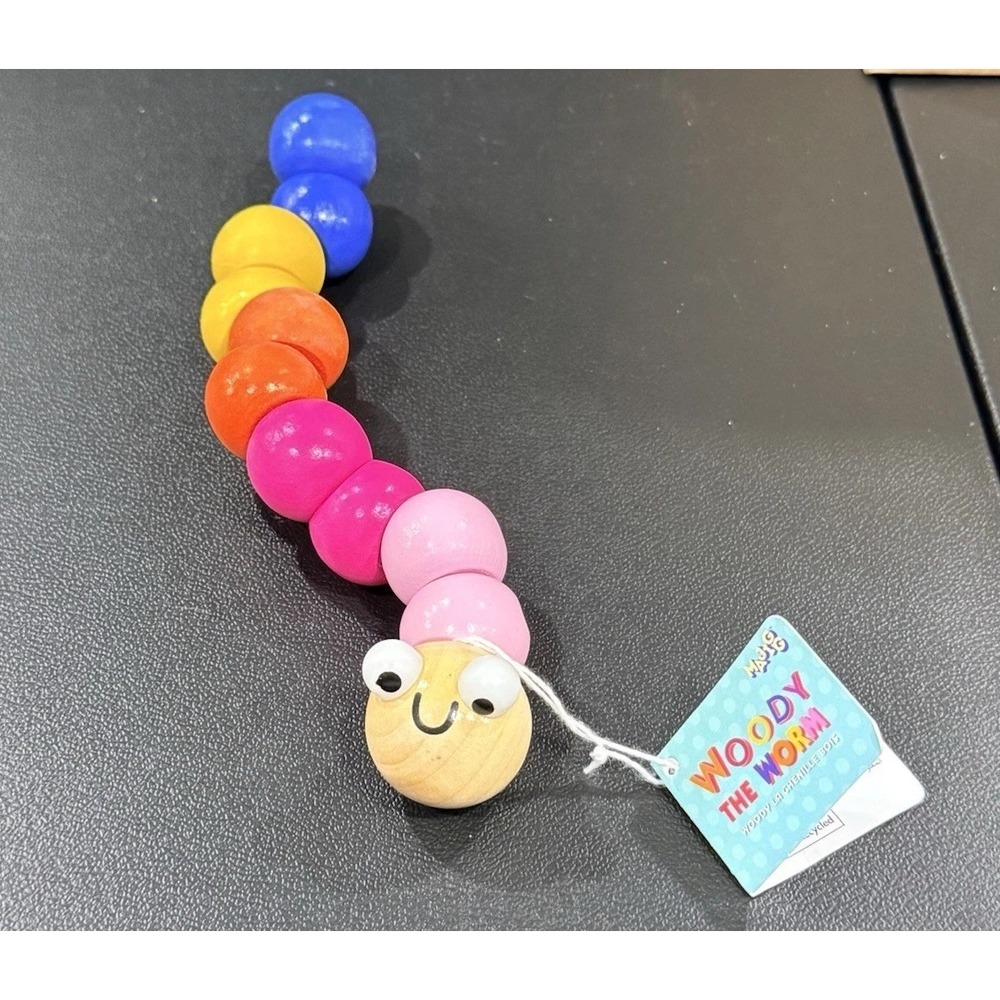 Woody The Worm Majic Brand Bendy Wooden Caterpillar Toy 2inX6.5in. NWT
